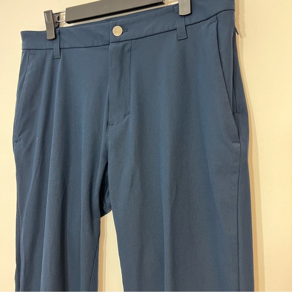 LULULEMON Commission Pant - Picture 7 of 9